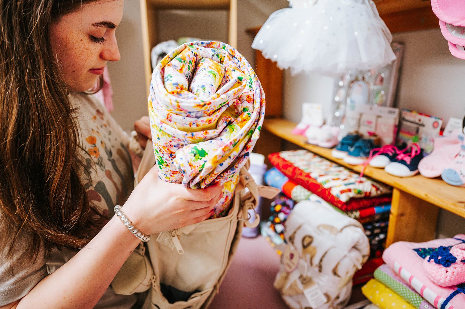 Pregnancy Center Choosing supplies with Baby Bucks